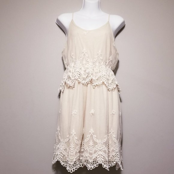 Umgee USA Layered Lace Embroidered Dress - Picture 2 of 8